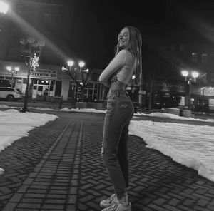 Meet your Posher, Maria